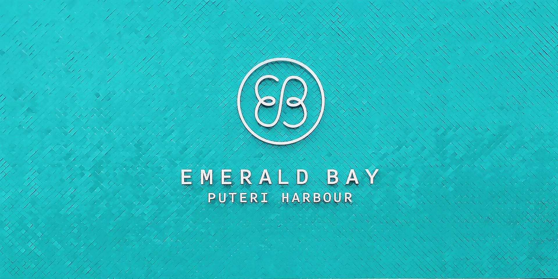 Emerald Bay Kinetic Billboard